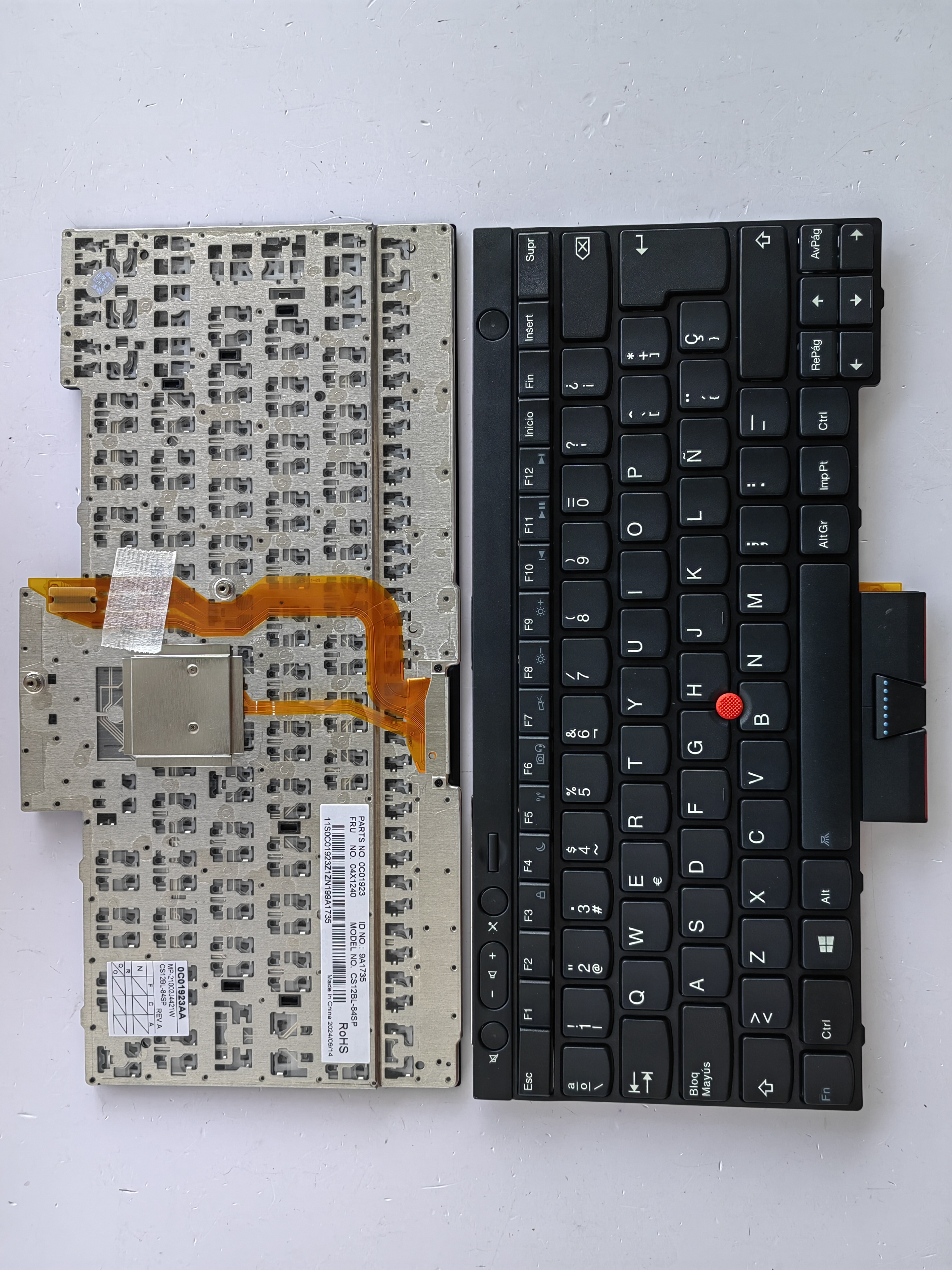 Picture of New Replacement Laptop Keyboard For IBM T430/X230/W530/T530/L530 BLACK FRAME BLACK (OEM) SP Layout